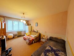 Eladó lakás Szeged, Újrókus