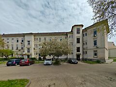 Eladó lakás Komárom