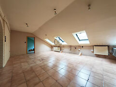 Eladó lakás Székesfehérvár