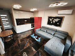 Eladó lakás Balatonszárszó