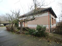 Eladó ház Csengőd