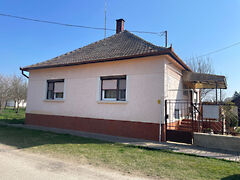 Eladó ház Dunaszentbenedek