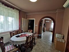 Eladó ház Kisszállás