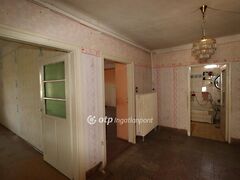 Eladó ház Csongrád