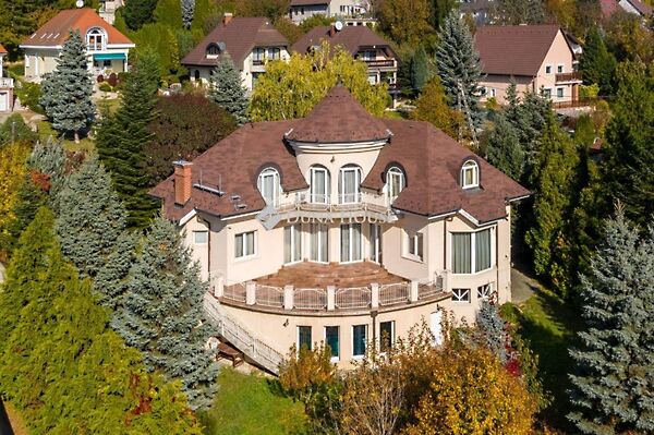 Eladó ház Budapest, II. kerület