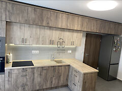 Eladó lakás Pécs, Uránváros