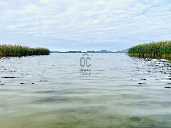 Eladó nyaraló Balatonfenyves