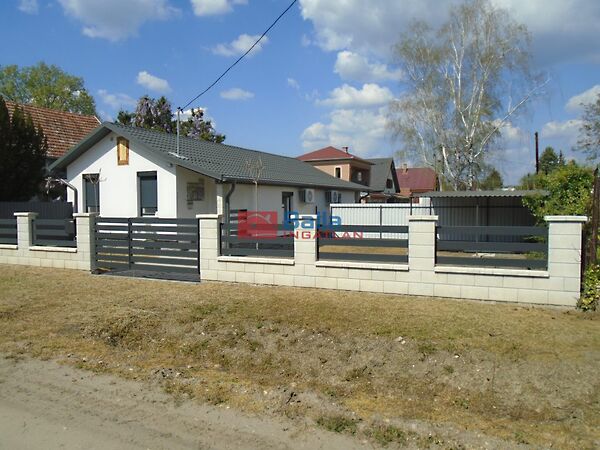 Eladó nyaraló Tiszakécske