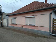 Eladó ház Cegléd