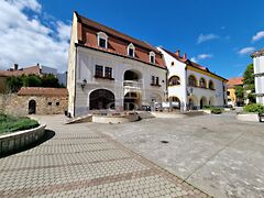 Kiadó iroda Székesfehérvár