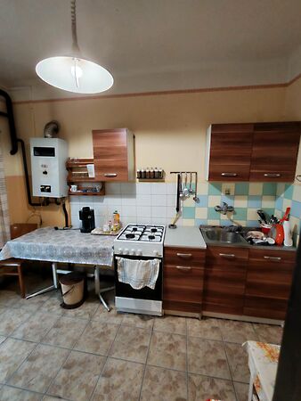 Eladó ház Apagy