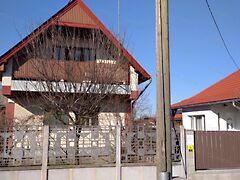 Eladó ház Törökszentmiklós, Városközpont