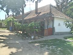 Eladó ház Vámosmikola