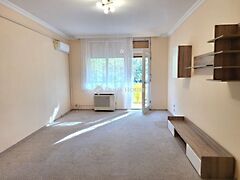 Eladó lakás Kecskemét