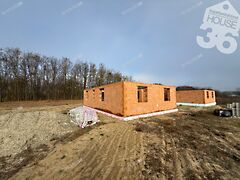 Eladó ház Városföld