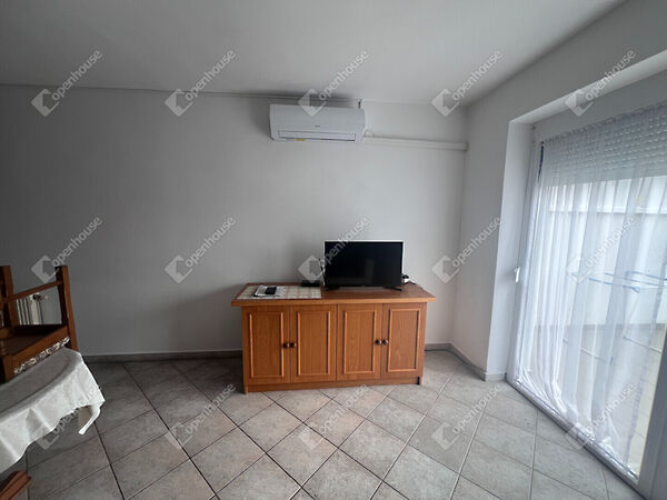 Kiadó ház Hegykő