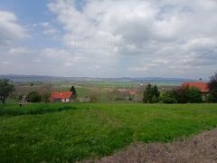 Eladó földterület Tapolca