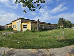 Eladó ipari Várdomb