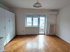 Eladó lakás Dunaújváros