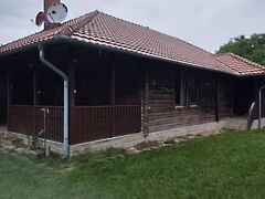 Eladó ház Győrság