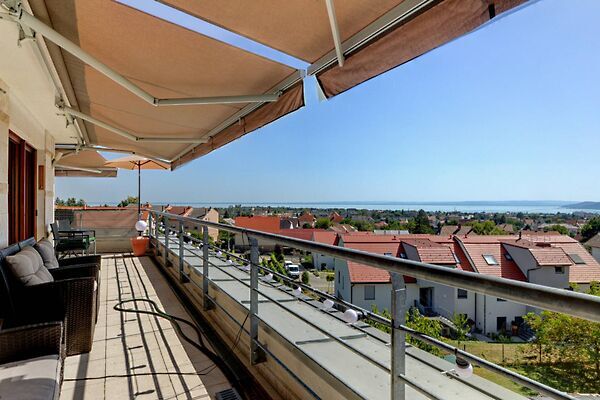 Eladó lakás Balatonfüred