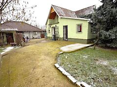 Eladó nyaraló Vác