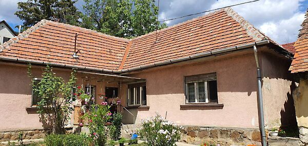 Eladó ház Budakeszi