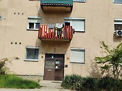 Eladó lakás Oroszlány