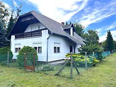 Eladó nyaraló Balatonfenyves