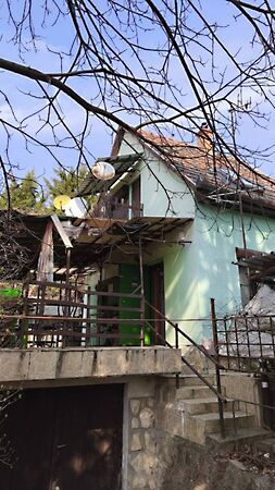 Eladó ház Budakeszi