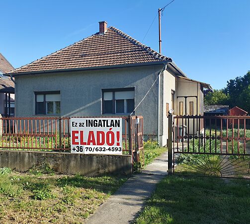Eladó ház Szolnok, Kertváros