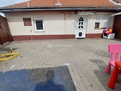 Eladó ház Tiszakécske