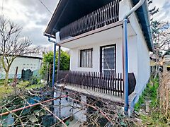 Eladó nyaraló Tatabánya