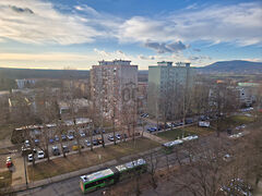 Eladó lakás Pécs, Kertváros