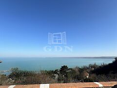 Eladó földterület Tihany