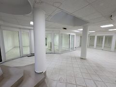 Kiadó üzleti Kaposvár, Belváros