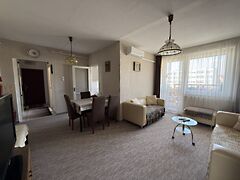 Eladó lakás Várpalota