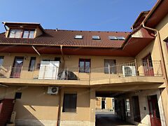 Eladó üzleti Gödöllő