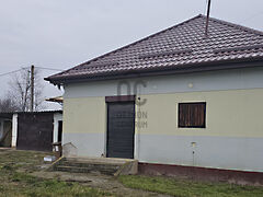 Eladó ház Mezőkomárom