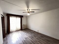 Kiadó lakás Kaposvár, Kinizsi Ltp.