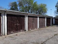 Eladó garázs Szolnok, Széchenyi ltp.