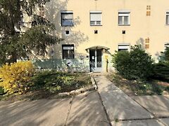 Eladó lakás Kecskemét