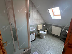 Kiadó lakás Hegykő