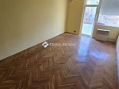 Eladó lakás Kecskemét