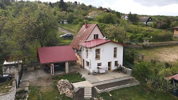 Eladó ház Pákozd