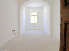 Eladó lakás Győr, Újváros