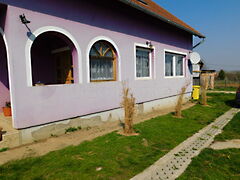 Eladó ház Karád