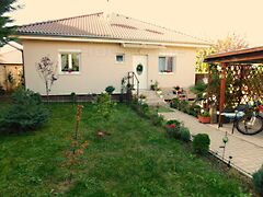 Eladó ház Balatonlelle