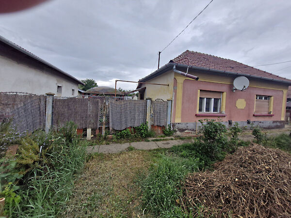 Eladó ház Rákóczifalva