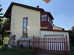 Eladó ház Esztergom